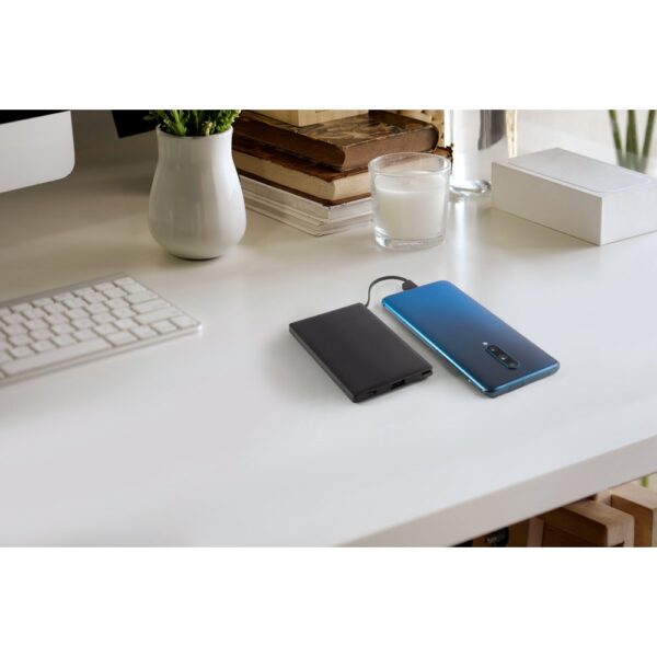 WIGNER. Power banka 4 000 mAh v recyklovaného ABS-a (100% rABS)
