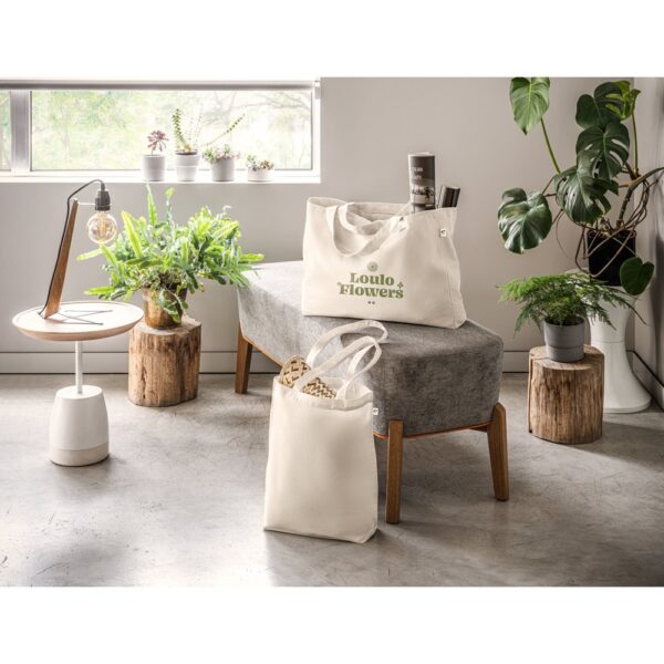 GIRONA. Taška z bavlny (50 %), recyklovanej bavlny (30 %) a polyester (20 %) (220 g/m²)